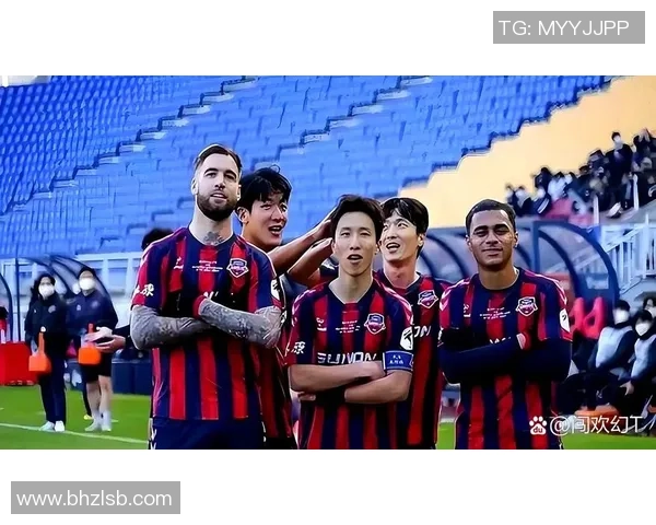 足球明星与俱乐部队友的默契配合与精彩瞬间回顾